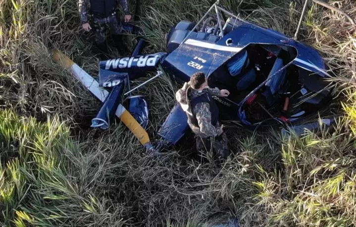 Militares onde a aeronave foi encontrada