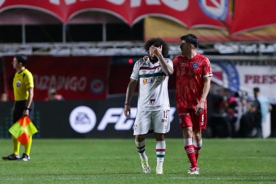 Fluminense sabe que será difícil anular a expulsão de Marcelo no jogo de ida pelas oitavas de final da Libertadores