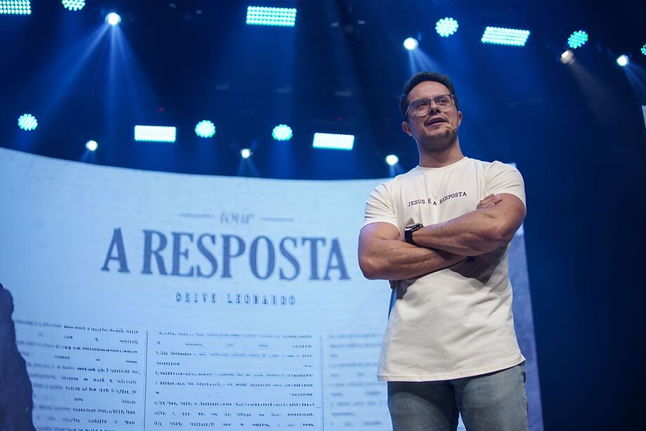 Deive Leonardo, um sucesso nas redes sociais, emocionará o público de Campo Grande com sua mensagem de esperança