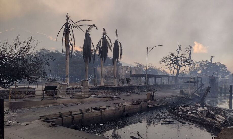Incêndios deixam mil desaparecidos no Havaí