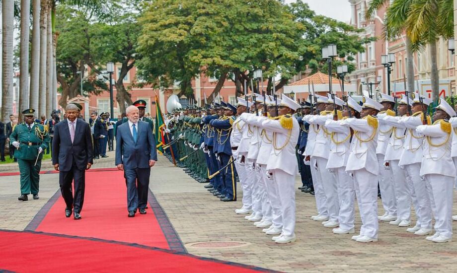 Em viagem, o presidente do Brasil anunciou elaboração de plano conjunto entre os Ministérios da Agricultura do Brasil e Angola.