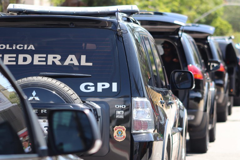 A Polícia Federal, na manhã desta quarta-feira (9), deu início à Operação Closet