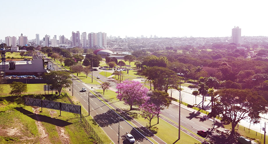 Dia de calor em Campo Grande; em 2025, Brasil teve temperatura média de 24,56°C e registrou o sétimo ano mais quente desde 1961, segundo o Inmet.