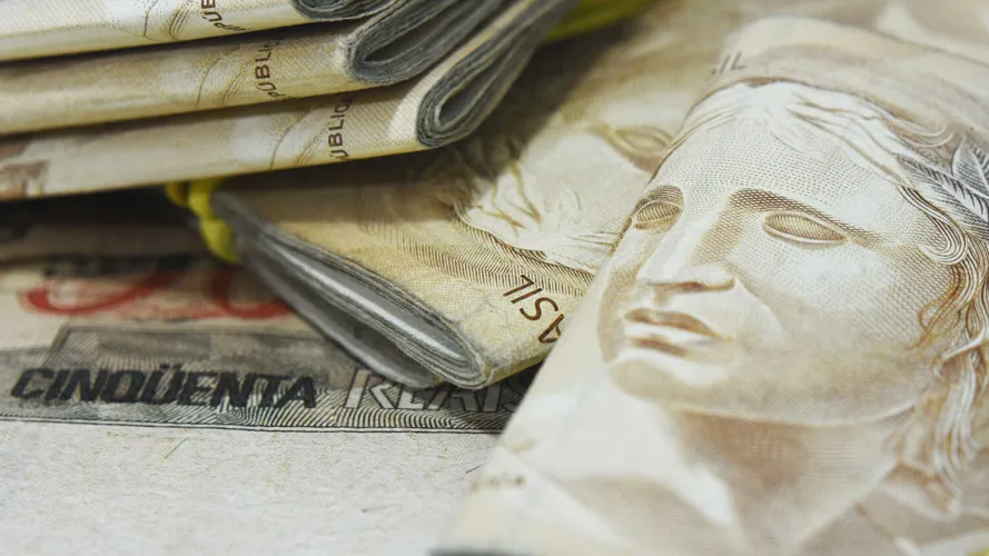 Número de milionários quase dobra no Brasil, mostra relatórioNúmero de milionários quase dobra no Brasil, mostra relatório