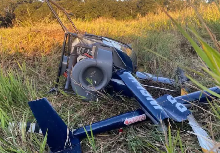 Helicóptero cai em Naviraí.