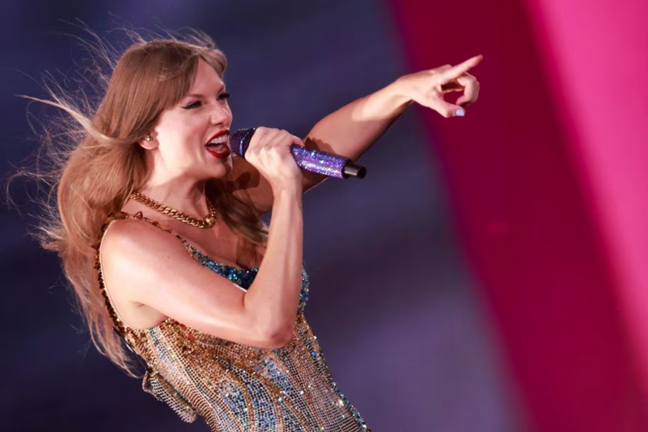 Taylor Swift fez o primeiro show da 'The Eras Tour' no México nesta quinta-feira, 24.