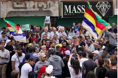 Na Síria, crise econômica provoca revolta contra o regime em cidade 'isolada' da guerra