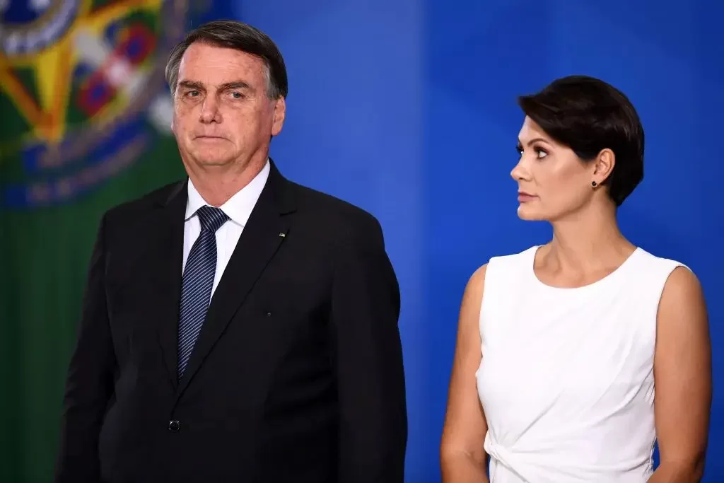 Bolsonaro e Michelle: casal iria depor o caso das joias