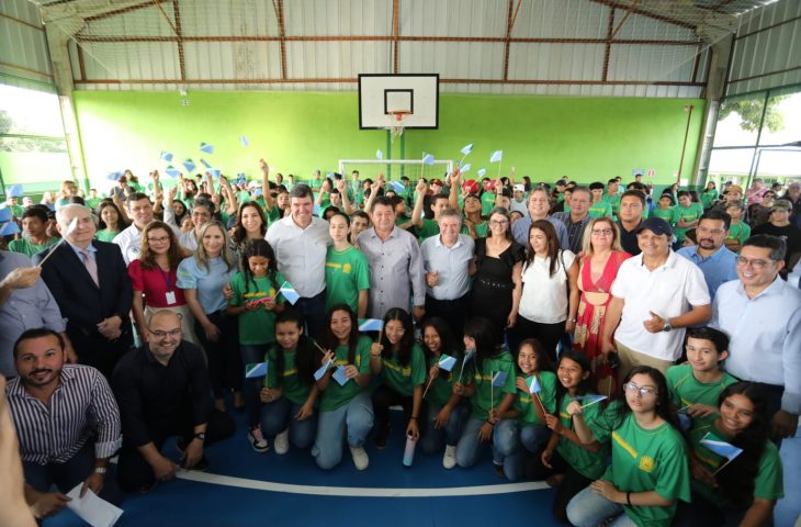 Governador entrega obras em Guia Lopes e Jardim e faz compromisso de reestruturar escolas estaduais