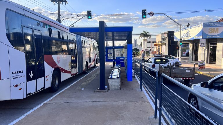 A revitalização do Corredor de Transporte Urbano da Rua Rui Barbosa trouxe uma série de avanços tecnológicos