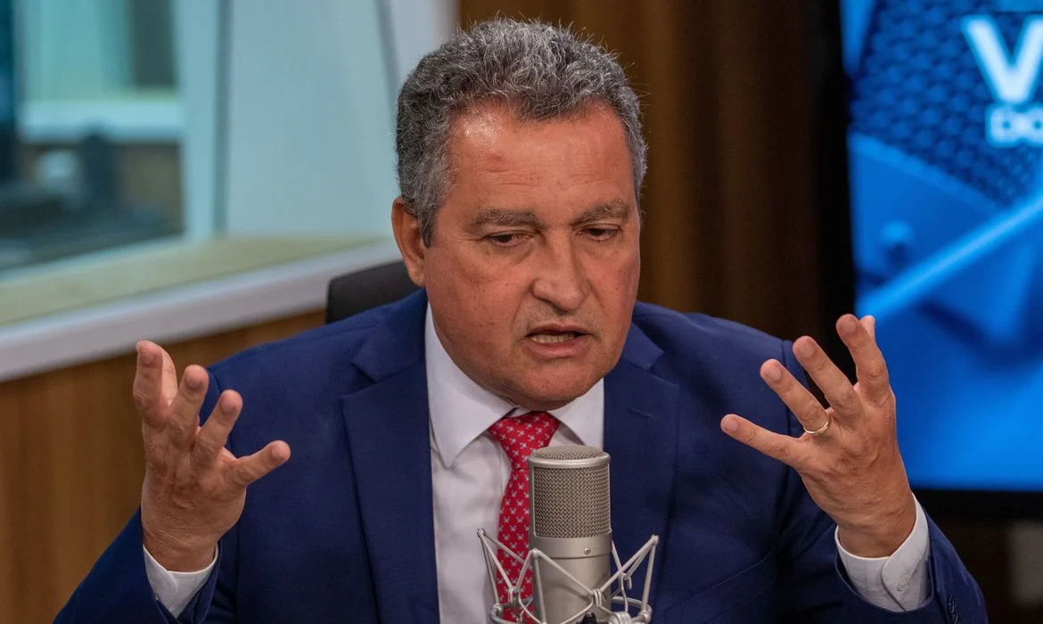 Ministro da Casa Civil, Rui Costa.