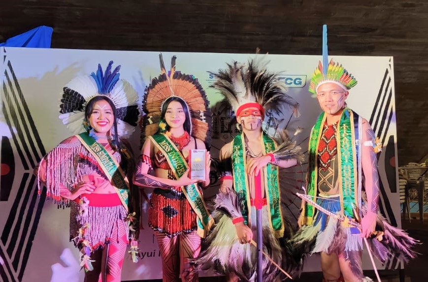 A segunda e última noite do Festival de Cultura Indígena, promovido pela Prefeitura de Campo Grande por meio da Subsecretaria Municipal de Defesa dos Direitos Humanos (SDHU), foi marcada pela celebração da beleza dos povos originários com a realização do