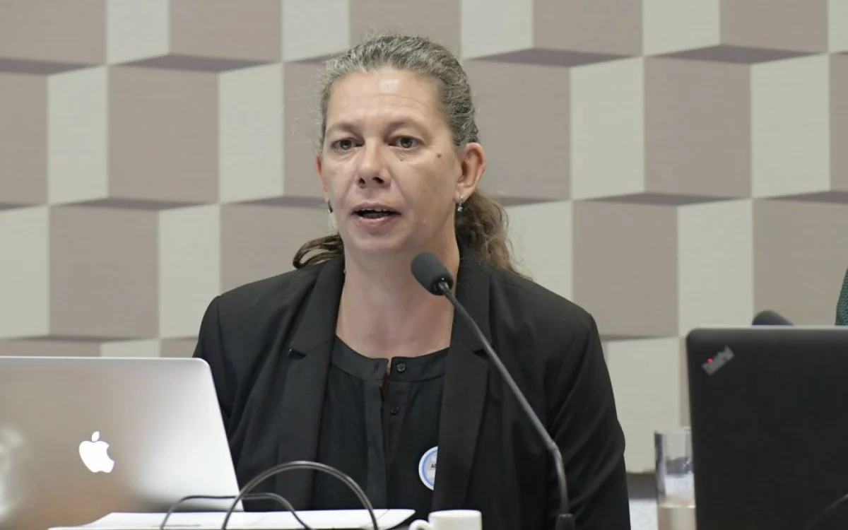 Ana Moser promete luta pela valorização do esporte.