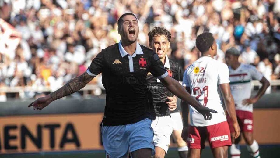Vasco se impõe no Engenhão, supera o Fluminense por 4 a 2 e respira na briga contra a queda