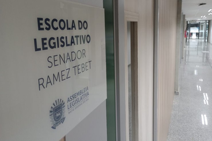 De iniciativa da Escola do Legislativo, concurso de redação abre as inscrições a partir desta quarta-feira