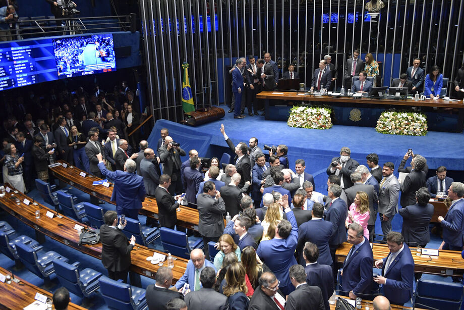 Senado rejeita destaques e PL do marco temporal vai à sanção presidencial