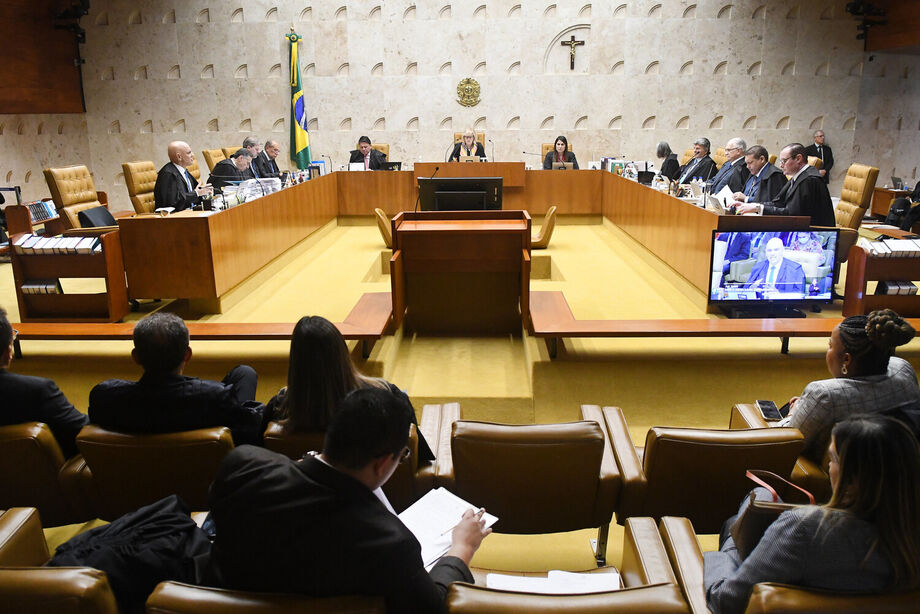 Sessão plenária do STF