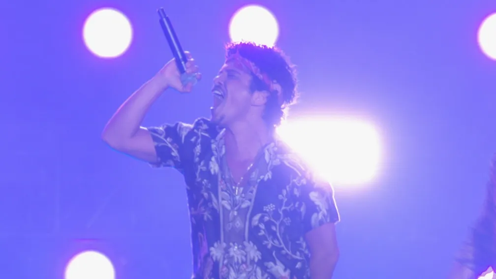 Bruno Mars se apresenta no The Town 2023