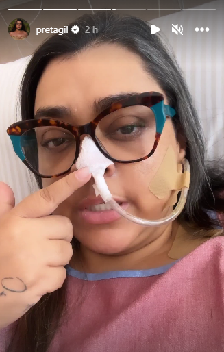 Preta Gil aparece nas redes sociais com sonda nasogástrica e explica motivo
