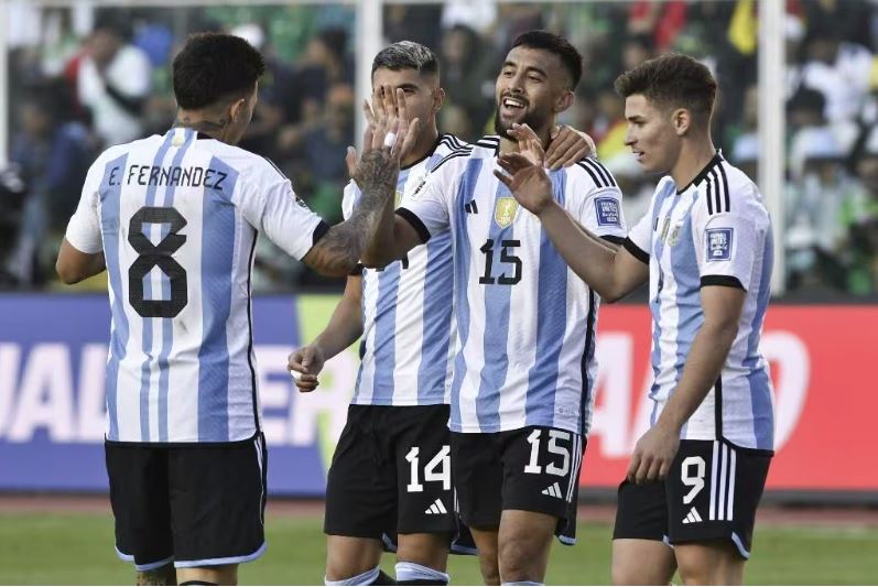 Sem Messi, Argentina faz 3 gols na Bolívia em La Paz pelas Eliminatórias da Copa