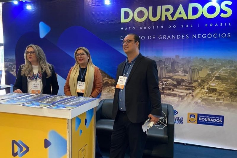 Equipe da secretaria de Desenvolvimento está presente no Encontro