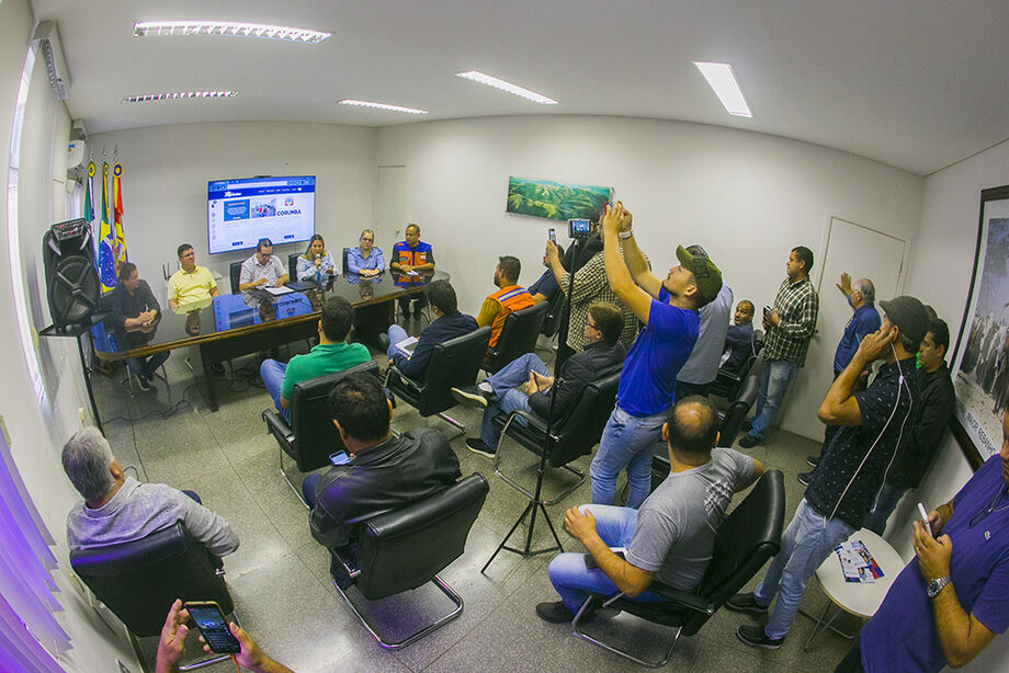 Central de referência é criada para atender afetados por temporal em Corumbá.