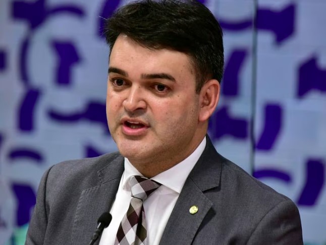'O texto final estará muito próximo do que foi apresentado no plano de trabalho inicial e dos tópicos apresentados', disse o relator da minirreforma, Rubens Pereira Júnior