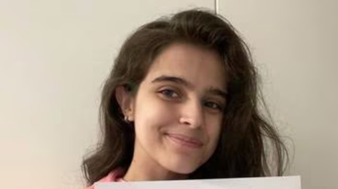 Valentina Schmidt, filha de Tadeu Schmidt.