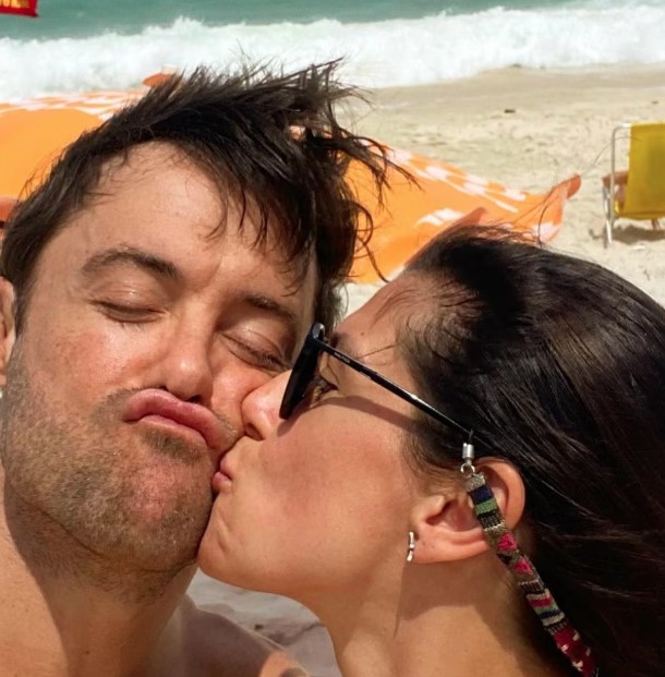 Kayky Brito e Tamara Dalcanale.