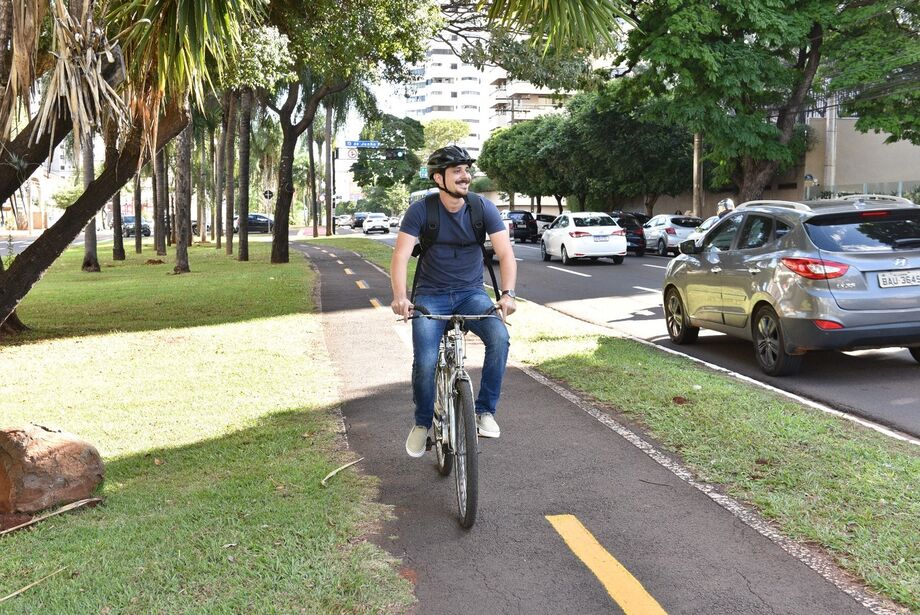 A Prefeitura Municipal participa entre os dias 16 e 23 de setembro, da Semana da Bicicleta de Campo Grande, evento promovido por órgãos e entidades governamentais em parceria com instituições da sociedade civil organizada