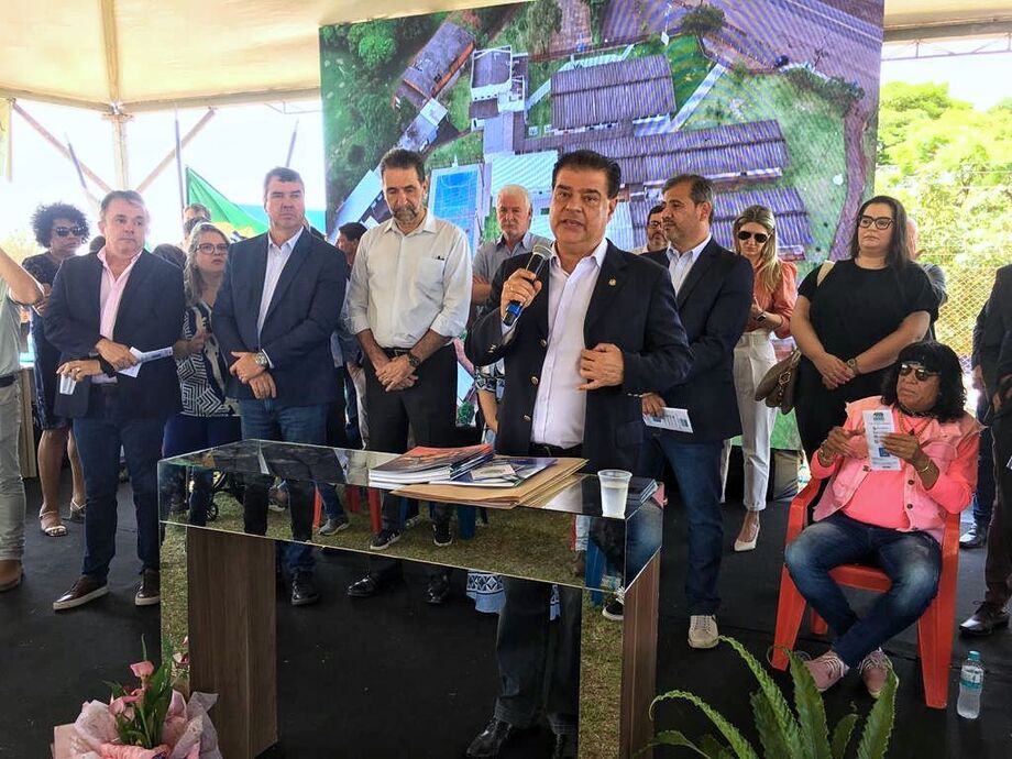 O senador Nelsinho Trad (PSD/MS) participou, nesta segunda-feira, da inauguração do complexo que abrange o Laboratório de Fertilidade do Solo - Parque Analítico, em conjunto com o Herbário Ernesto Vargas Baptista da Universidade Estadual de Mato Grosso do