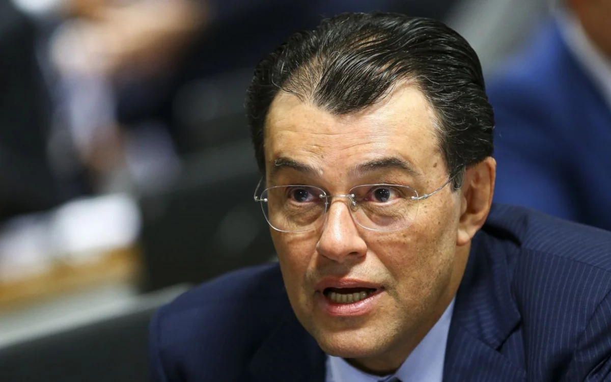 Reforma tributária: relator diz que regulamentação do Imposto Seletivo continua em discussão