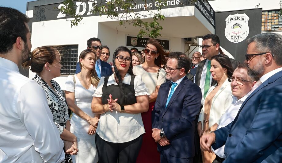 O ato aconteceu nesta quarta-feira (04)