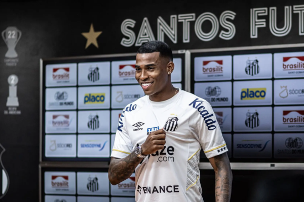 Jean Lucas ressalta trabalho mental de Marcelo Fernandes no Santos: 'Recuperou a confiança'