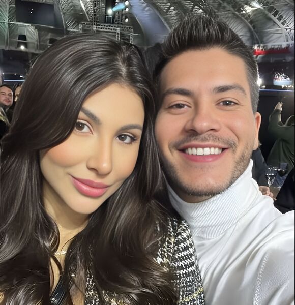 Arthur Aguiar e Jheny Santucci
