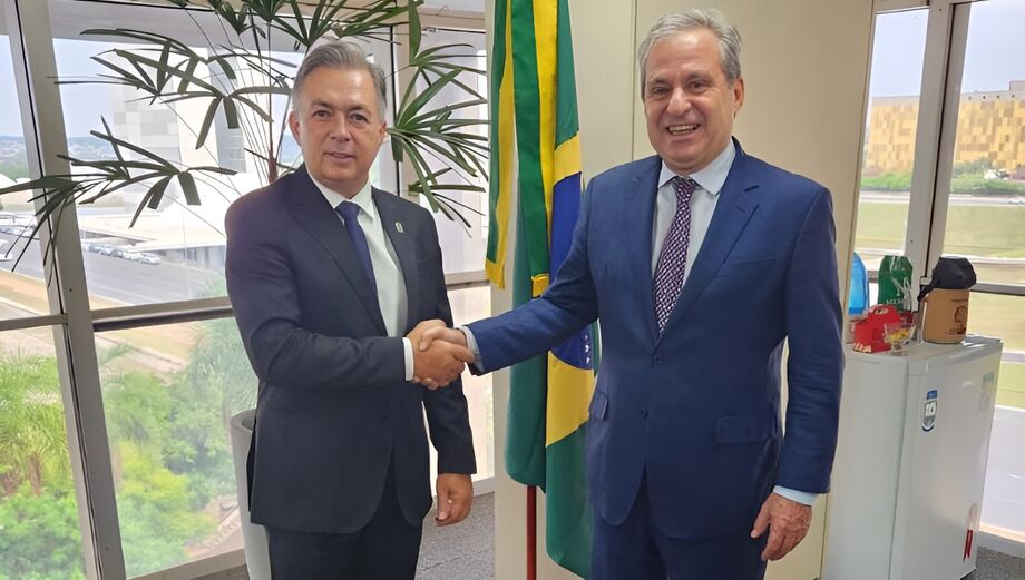 Titular da Senasp (Secretaria Nacional de Segurança Pública), Tadeu Alencar e o secretário de Estado de Justiça e Segurança Pública, Antonio Carlos Videira