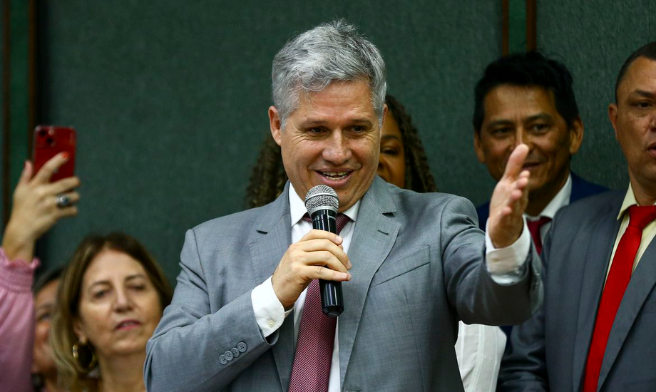 O ministro do Desenvolvimento Agrário e Agricultura Familiar, Paulo Teixeira.