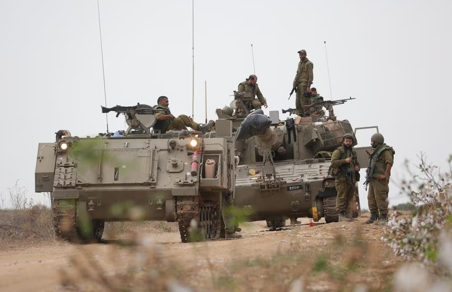 Israel continua realizando ataques sistemáticos e destrutivos na Faixa de Gaza