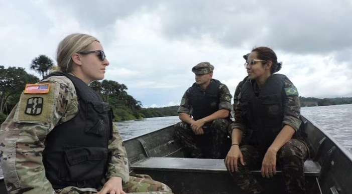 Exército norte-americano em visita ao Brasil em maio de 2023 para reconhecimento da região amazônica em etapa de treinamento da Operação CORE 23.
