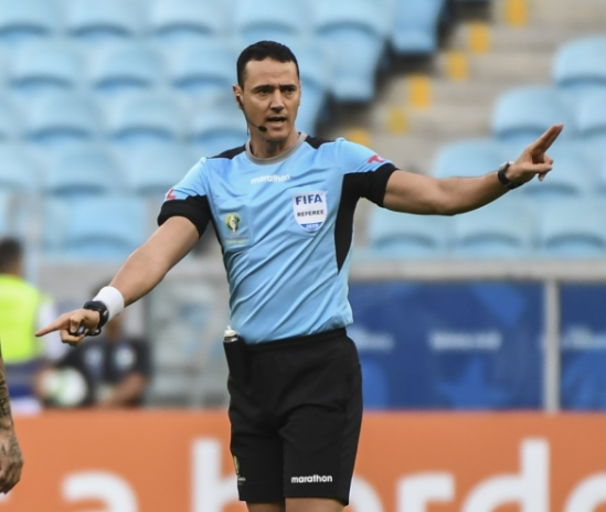 Wilmar Roldán é escolhido para final da Libertadores e pode apitar 3º título de brasileiros