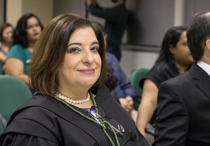 Defensora pública de Segunda Instância Angela Rosseti Chamorro Belli, titular da 10ª Defensoria Pública Criminal de 2ª Instância