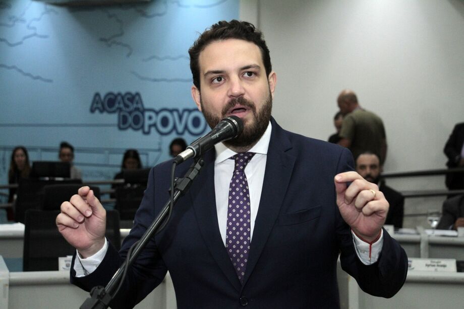 O vereador Claudinho Serra (PSDB)