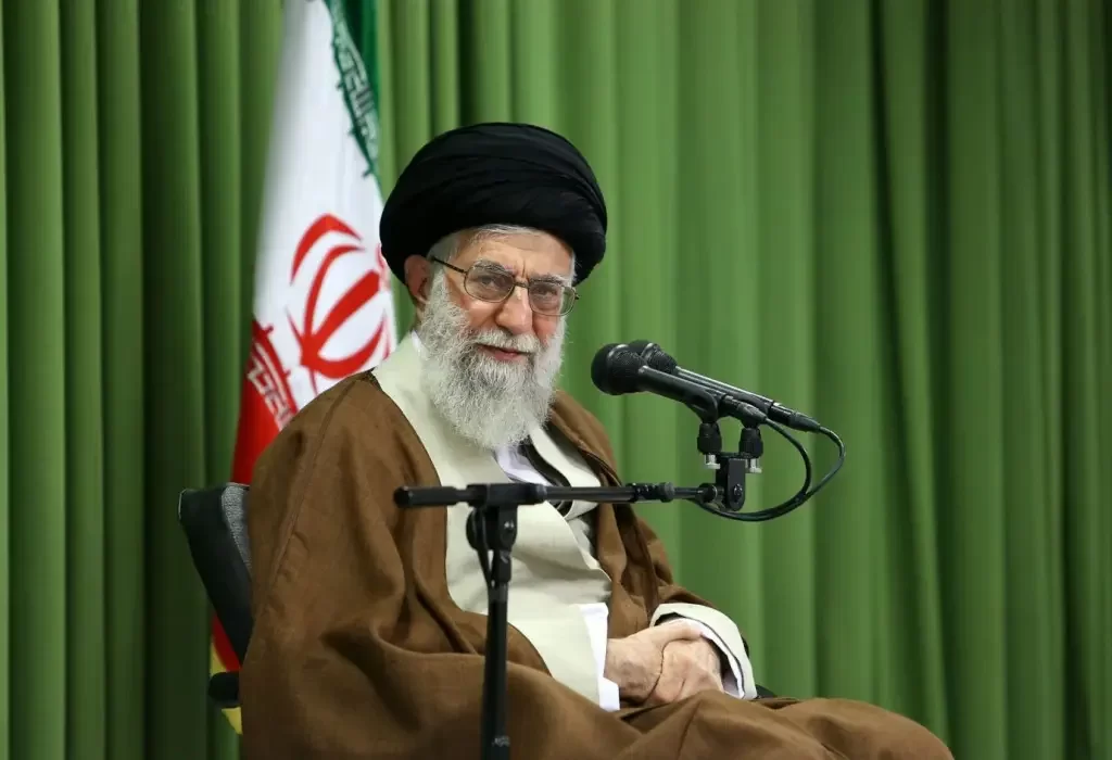Líder Supremo do Irã, o aiatolá Ali Khamenei.