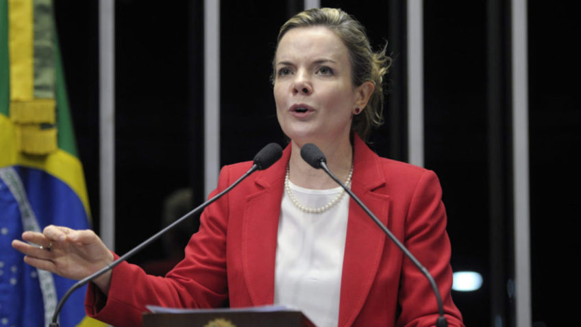 Gleisi diz que PT avaliará possibilidade de ter candidato à presidência da Câmara em 2025