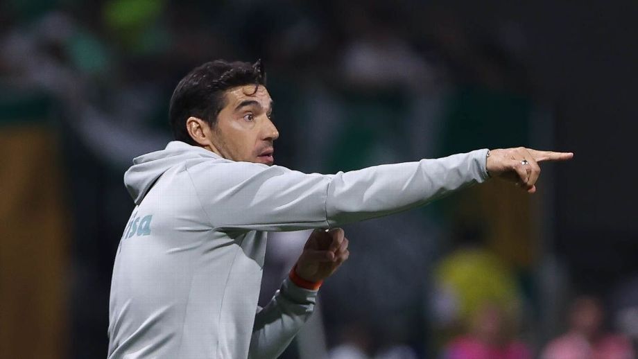 Palmeiras decide não recorrer de gancho e Abel desfalca time em dois jogos do Brasileiro