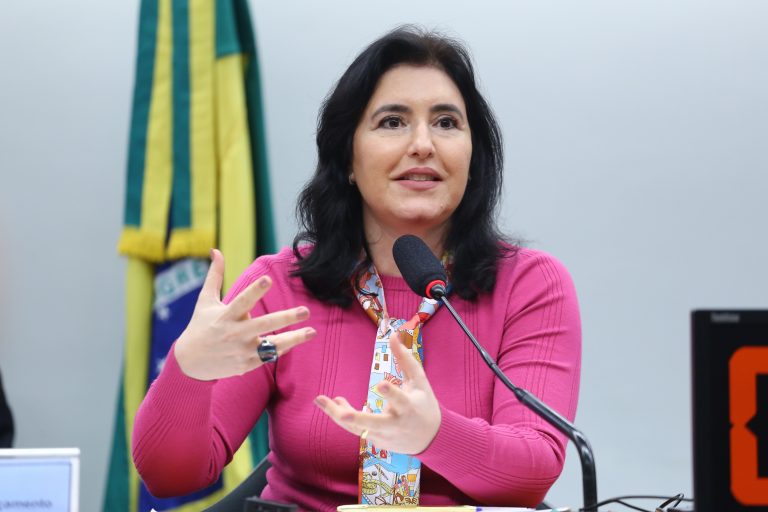 Simone Tebet diz que texto da reforma tributária é extremamente positivo
