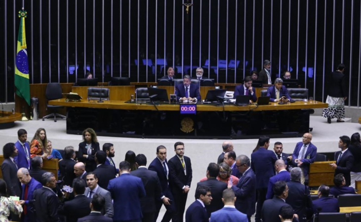 Câmara aprova marco das garantias, aposta do governo para impulsionar concessão de crédito