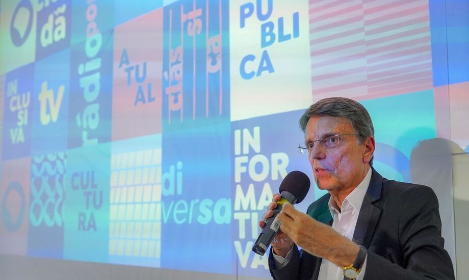 Presidente da EBC é demitido por post que chama quem apoia Israel de 'idiota'