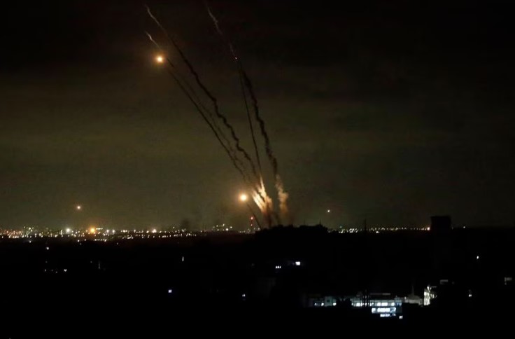 Conheça os foguetes Qassam, que Israel diz terem atingido hospital na Faixa de Gaza