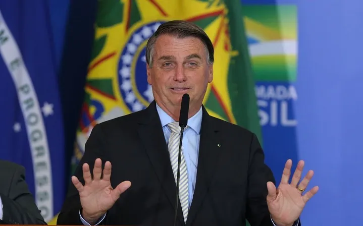 Por unanimidade, TSE absolve Bolsonaro em 1ª ação sobre abuso de poder político